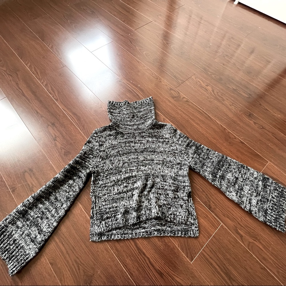 MINK PINK slit crop turtle neck with scoop arms